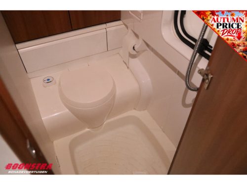 Hobby 540 UFE Premium roof air conditioning, dinette, shower, French bed photo: 19