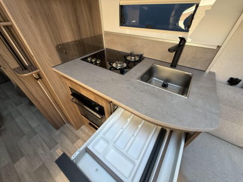 Kabe Royal 540 GLE  photo: 10