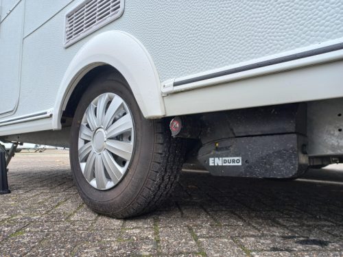 Caravelair Alba Family 466 awning-annex-mover photo: 2
