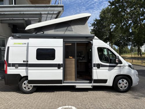 Hymer GRAND CANYON TRANSVERSE BED+POP-TOP ROOF EURO6 TOW HITCH photo: 11