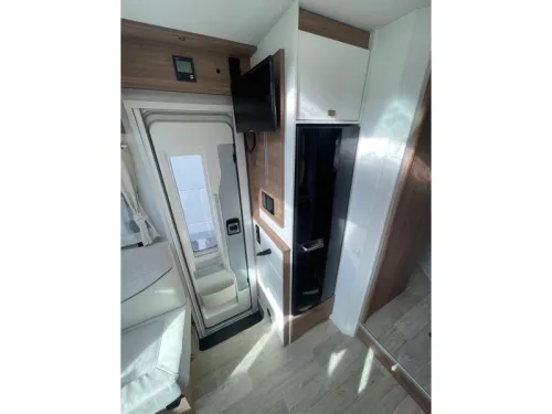 Pilote Sensation P720 Queensbed  Foto: 14