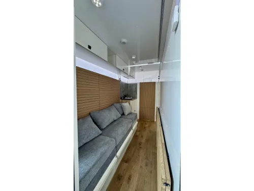 VANRooms photo: 6