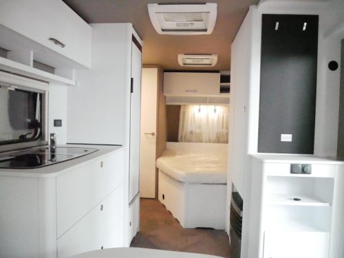 Dethleffs C'Go 495 FR FREE mover and awning photo: 8
