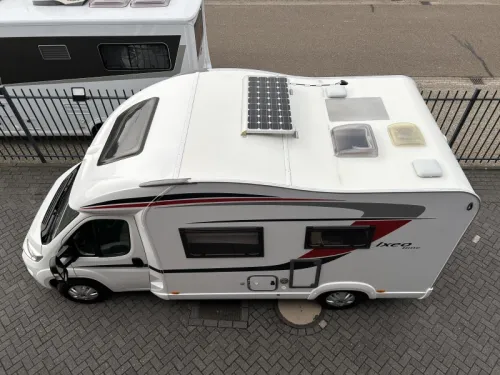 B&uuml;rstner Ixeo Time IT 590 Solar, Anh&auml;ngerkupplung Foto: 3
