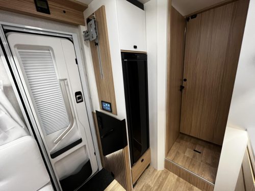 Pilote P 720 FC Camper, 2026! photo: 4