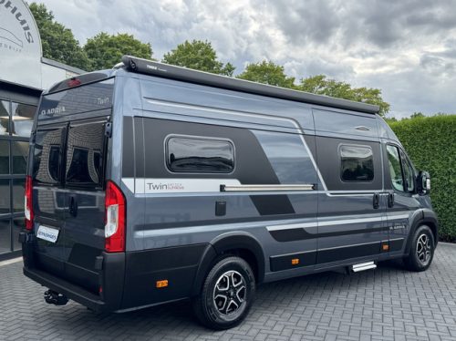 Adria Twin Supreme 640 SGX 140 hp AUTOMATIC 9-Speed Euro6 Fiat Ducato 8 Maxi **Single beds height adjustable/4 seats/Roof air conditioning photo: 5