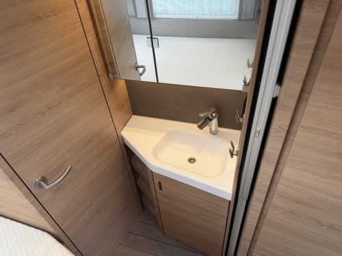 Knaus SUDWIND 450 FU 60 YEARS Campovollo grey photo: 17
