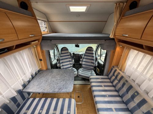 LMC Liberty 680 G Overcab photo: 12