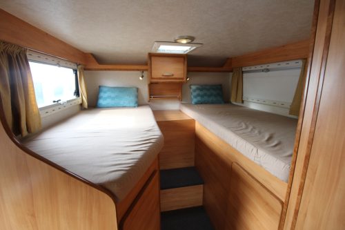 Konings Pathfinder P2012 photo: 12