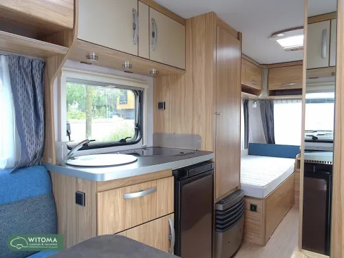 Eriba Nova Light 470 super completely equipped photo: 2