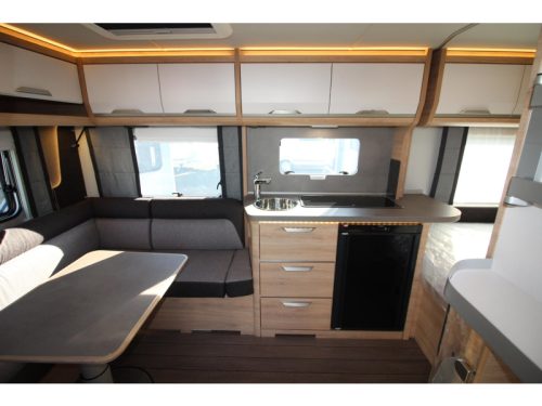 Knaus Sudwind Black Selection 450 FU Model Year 2027 photo: 6