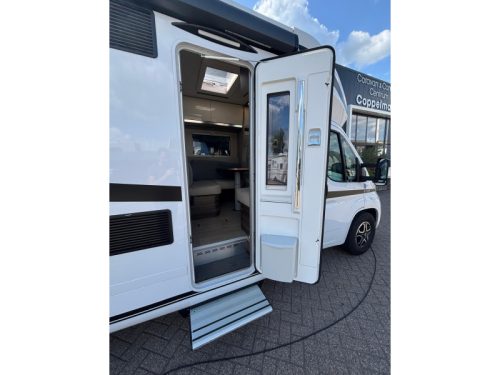Laika Ecovip 4009 L automatic, E&P single bed  photo: 31