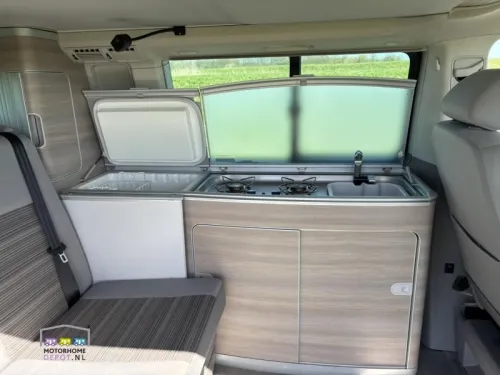 Volkswagen California T5 photo: 9