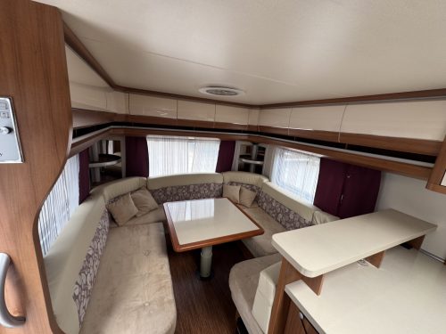 HOBBY 560 CFE photo: 12