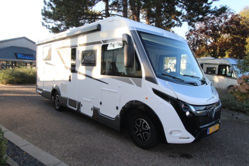Mobilvetta Kea i 90-9 speed Automatic.