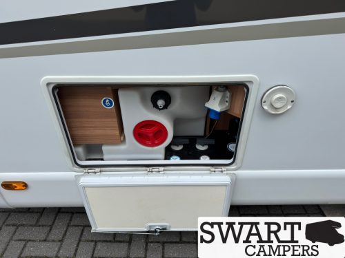Weinsberg CaraLoft 650 MF, French bed 130 hp photo: 21