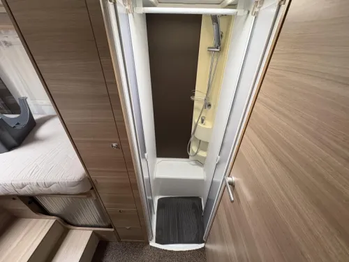 Adria Coral Plus S 670 SL Fahrgestelltr&auml;ger / Bearlock Foto: 13