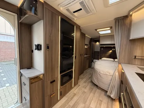 Kabe Imperial 740 TDL Modell 2026 - E5 Aufteilung  Foto: 9