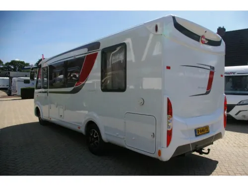 B&uuml;rstner Aviano 700 Queensbed, Hubdach. Foto: 4