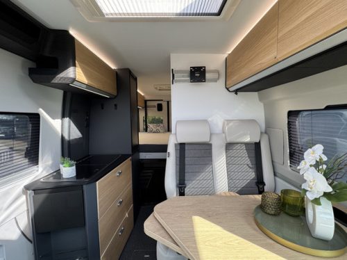 Adria Twin 640 SGX 60 Years Edition 140 hp AUTOMATIC 8-Speed Euro6 Fiat Ducato 9 Maxi **Single beds height adjustable/4 seats photo: 8