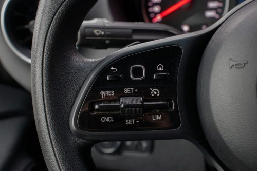Mercedes Sprinter photo: 52