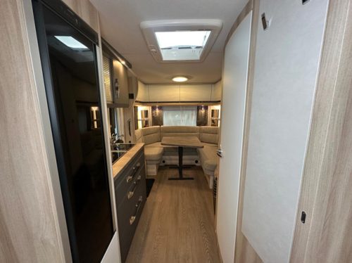 Hobby De Luxe 495 UL photo: 17