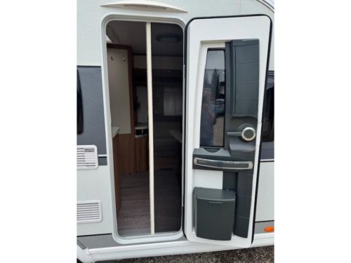 Hobby De Luxe 460 LU Einzelbetten Mover Markise Foto: 8