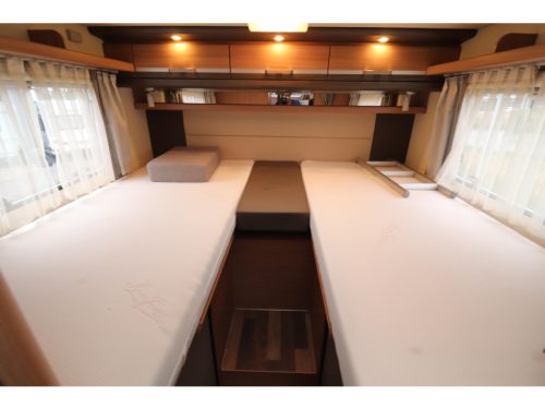 Knaus Sky Wave 700 MEG 4-Berths/Single beds photo: 21