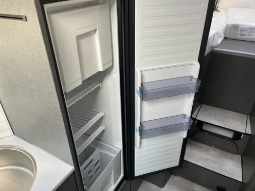 Hymer ML-T 580 4X4 full options photo: 9