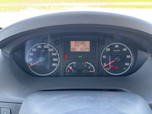 ELNAGH Prince 590L - 2011 - Luxury Semi-integrated - 86,000km Prince 590L photo: 16