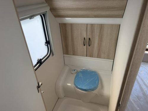 Hobby De Luxe 460 UFE 1500 kg photo: 10