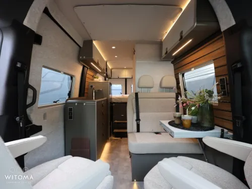 Hymer Grand Canyon S 600 4x4 | Pop-top roof | Autarky  photo: 11