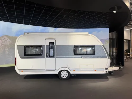 Hobby De Luxe 460 UFE Mover / Kassettenmarkise Foto: 1