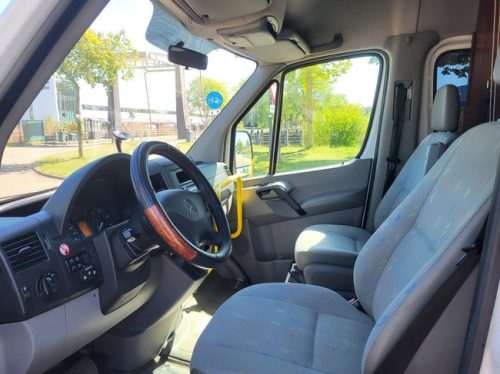 Mercedes-Benz SPRINTER 2.2 cdi Auto. L&auml;ngsbetten Foto: 17
