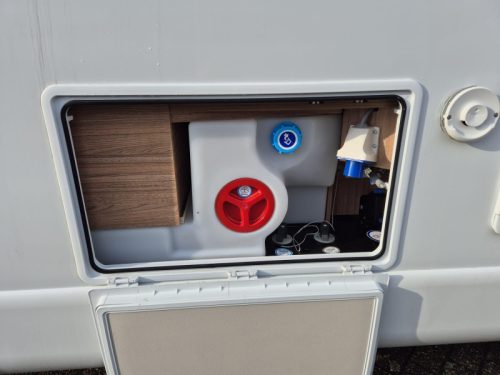 Weinsberg CaraCompact Pepper 600 MEG Combi 6E, solar-p, CE228 photo: 11