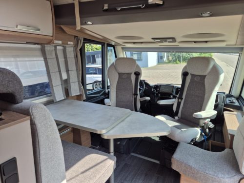 Knaus L!ve I 650 MEG 180 CV asientos con suspensi&oacute;n neum&aacute;tica foto: 6