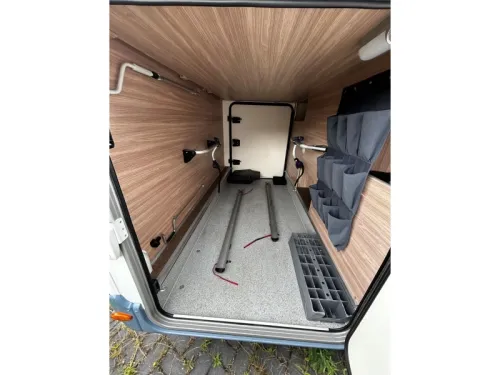 B&uuml;rstner Delfin T 690 G  photo: 6
