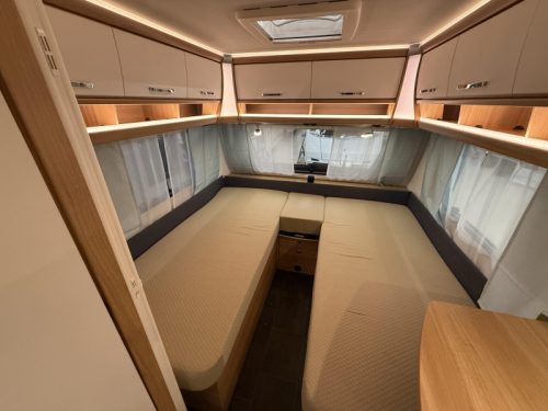 Dethleffs Camper 470 ER +mover+awning+bike rack photo: 8