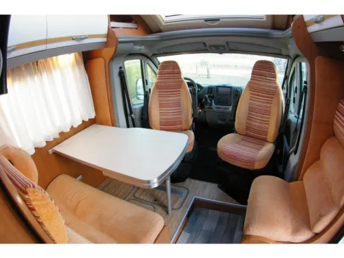 Benimar Perseo 560 Single beds, XXL Garage photo: 8