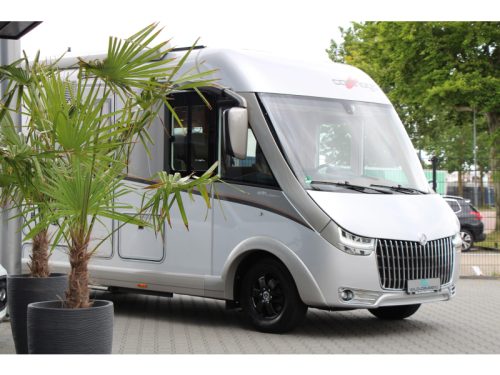 Carthago Chic C-Line I 4.9 LE-L Single beds + Pop-top roof  photo: 6