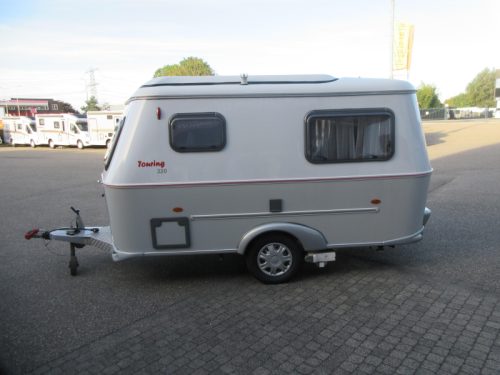 Eriba Touring 320 SEHR KOMPAKT UND MIT RANGIERHILFE Foto: 15