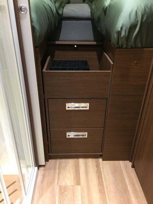 Niesmann bischoff Flair 880 LE photo: 17