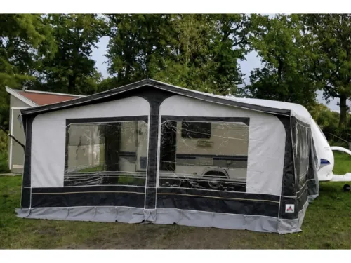 Hobby De luxe Easy 500 KMFE lit superpos&eacute; coin repas lit &agrave; la fran&ccedil;aise  photo : 15