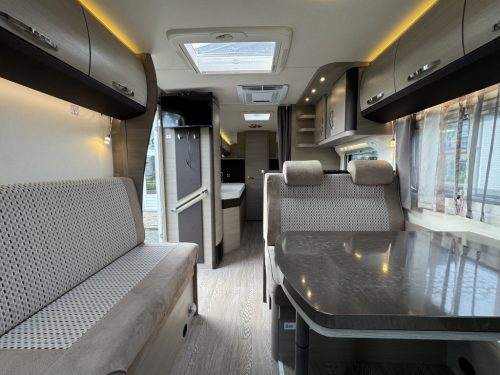 Hobby  Optima de Luxe T70 E Foto: 11