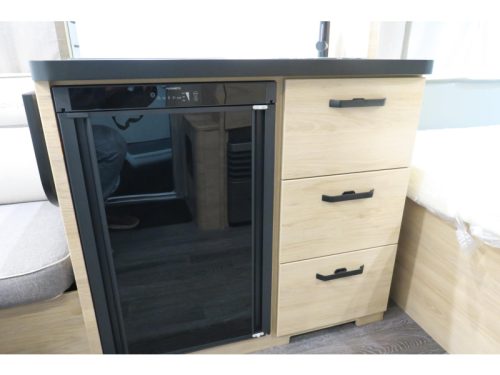 Weinsberg CaraOne Edition HOT 450 FU MOVER+CASSETTEL.+FIETSEND foto: 9