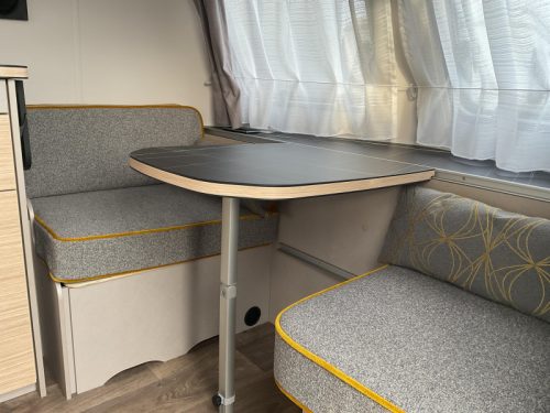 Eriba Touring 310 Urban Memphis Designpaket. Foto: 9