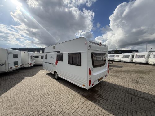 B&uuml;rstner Averso Plus 500 TS AWNING/POP-TOP ROOF/6 BERTHS photo: 18