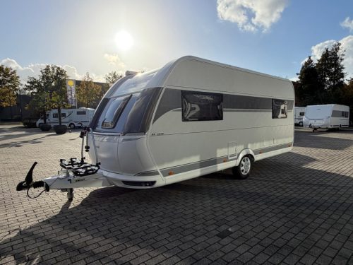 Hobby De Luxe 495 UL Met Thule luifel  foto: 5