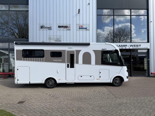 Frankia F-Line 740 PLUS Round seating and Single beds photo: 2
