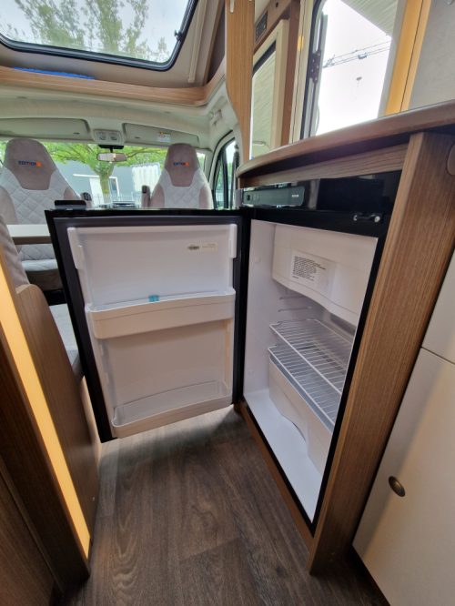CAPRON T135 photo: 11